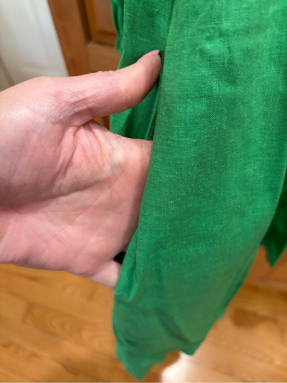 Every (Dillards) | Green V-Neck Long Sleeve Dress - Picture 5 of 9